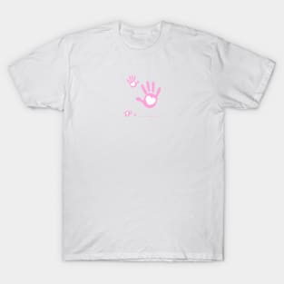 Baby girl hand prints arrival card with heart and elephant T-Shirt